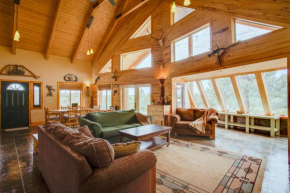 The Hill Country Getaway Near Mesa Verde!
